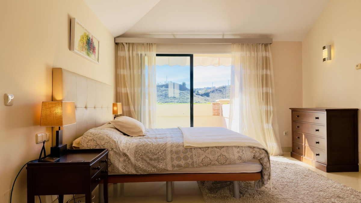 Apartamentos de 3 dormitorios en venta en Benahavís – R5298325 Apartamentos de 3 dormitorios en venta en Benahavís – R5298325