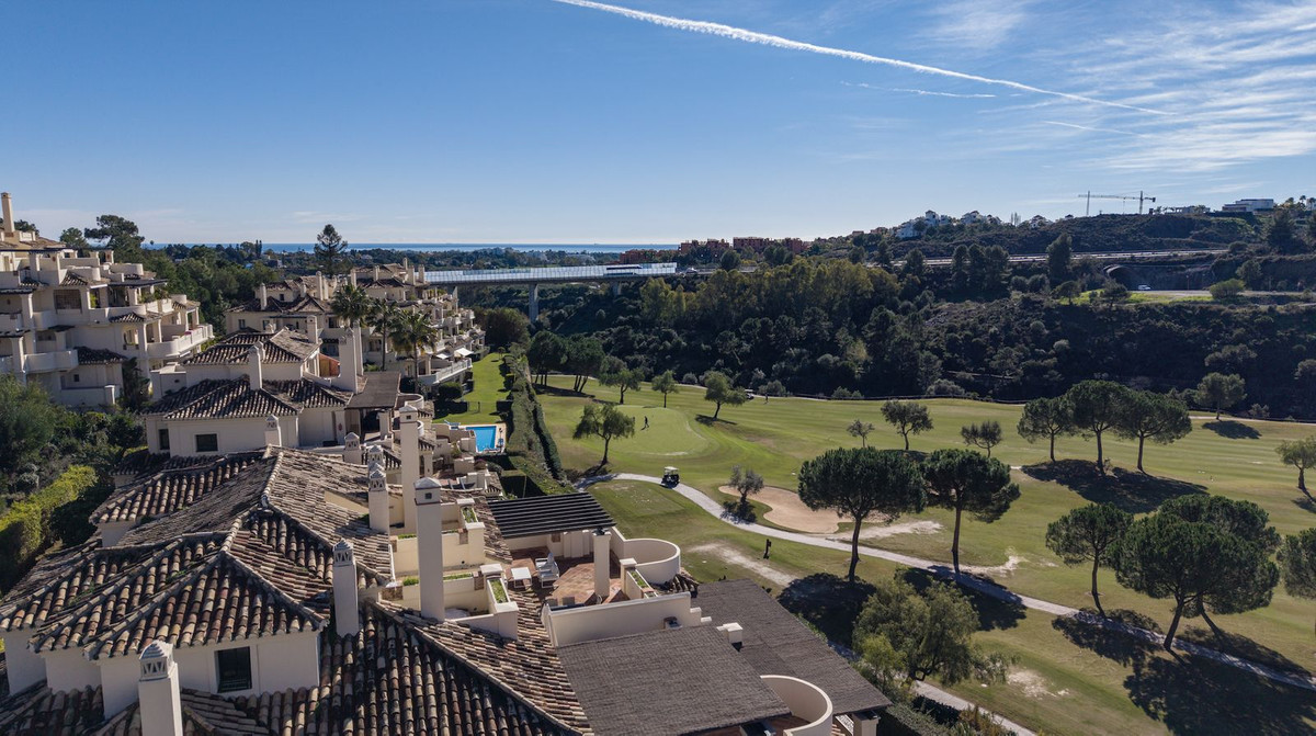 Apartamentos de 3 dormitorios en venta en Benahavís – R5298325 Apartamentos de 3 dormitorios en venta en Benahavís – R5298325