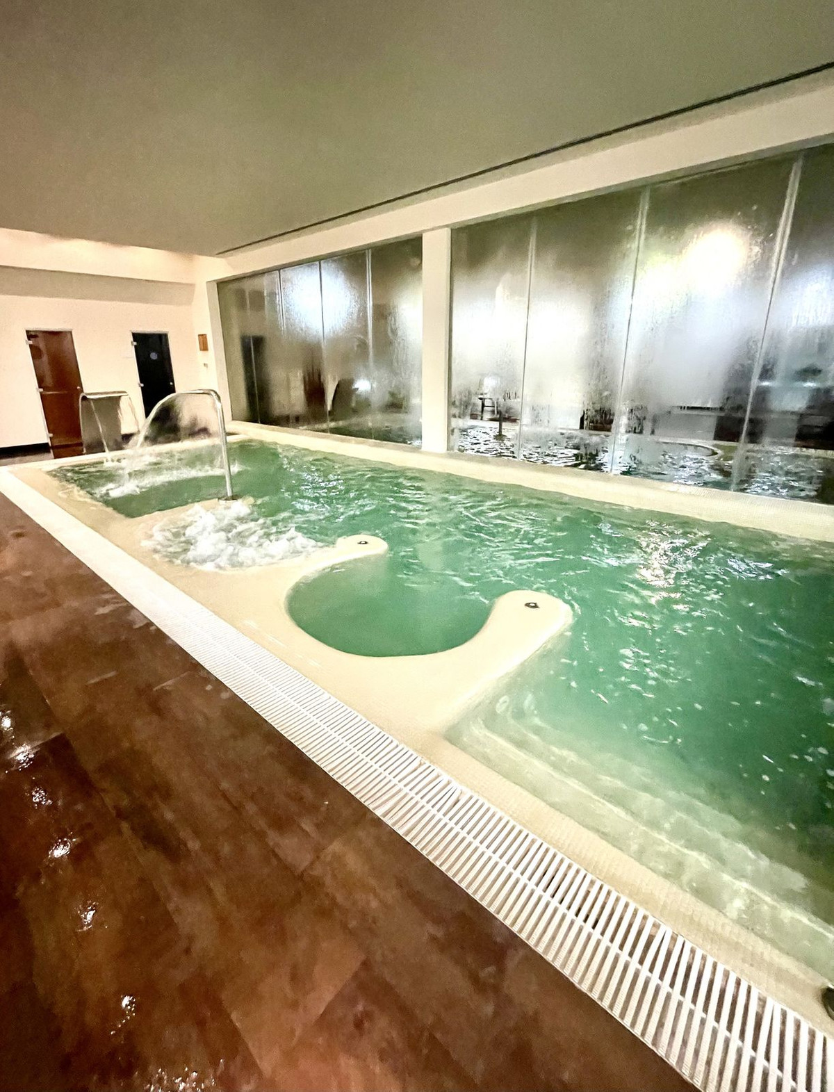 Apartamentos de 5 dormitorios en venta en Benahavís – R4790878 Apartamentos de 5 dormitorios en venta en Benahavís – R4790878