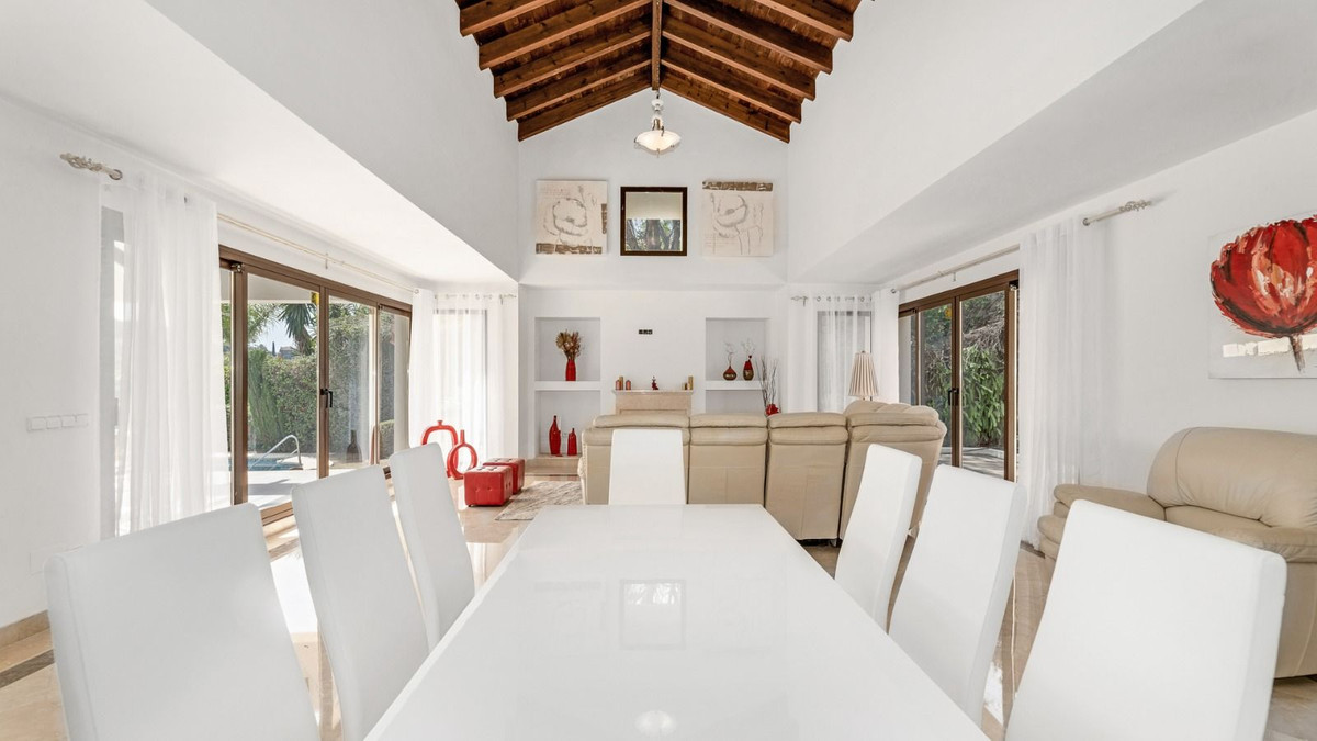 Villas de 4 dormitorios en venta en Los Arqueros – R4778539 Villas de 4 dormitorios en venta en Los Arqueros – R4778539