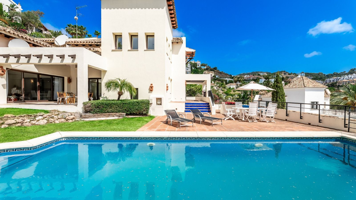 Villas de 4 dormitorios en venta en Los Arqueros – R4778539 Villas de 4 dormitorios en venta en Los Arqueros – R4778539