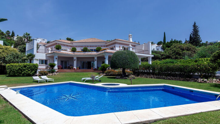 Villas de 6 dormitorios en venta en Benahavís – R4083568 Villas de 6 dormitorios en venta en Benahavís – R4083568 en