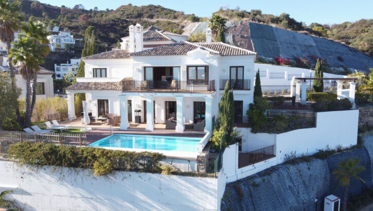 5 bedroom Villas for sale in Benahavís – R3250426 5 bedroom Villas for sale in Benahavís – R3250426 in