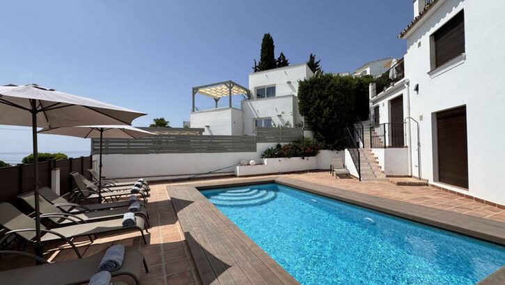 6 bedroom Villas for sale in La Cala de Mijas – R5464630 6 bedroom Villas for sale in La Cala de Mijas – R5464630 in