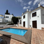 Villas de 6 dormitorios en venta en La Cala de Mijas – R5464630 Villas de 6 dormitorios en venta en La Cala de Mijas – R5464630