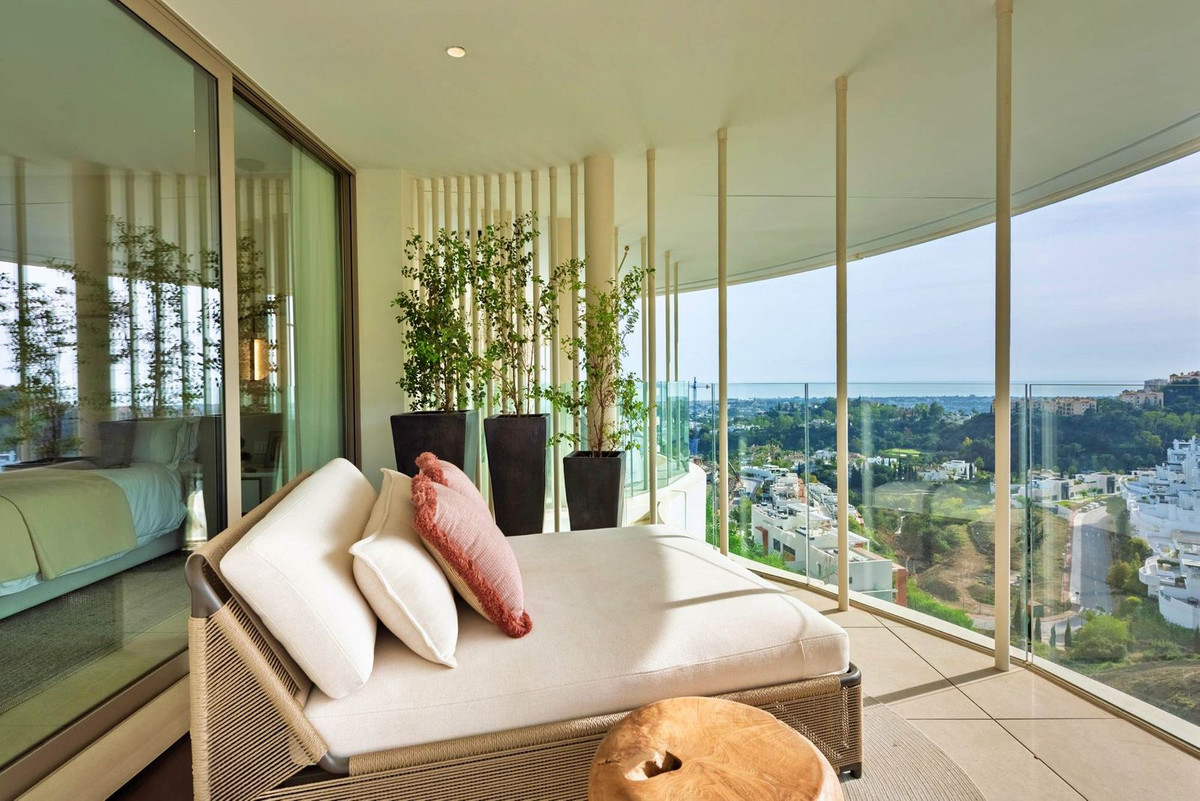 Apartamentos de 3 dormitorios en venta en Nueva Andalucía – R5047528 Apartamentos de 3 dormitorios en venta en Nueva Andalucía – R5047528