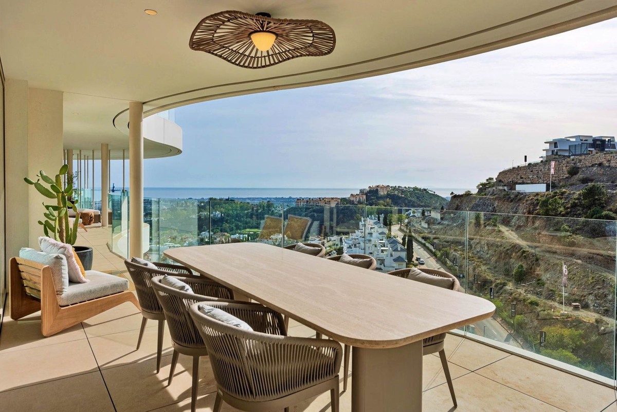 Apartamentos de 3 dormitorios en venta en Nueva Andalucía – R5047528 Apartamentos de 3 dormitorios en venta en Nueva Andalucía – R5047528