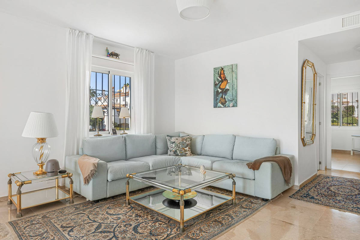 2 bedroom Apartments for sale in Nueva Andalucía – R5388925 2 bedroom Apartments for sale in Nueva Andalucía – R5388925