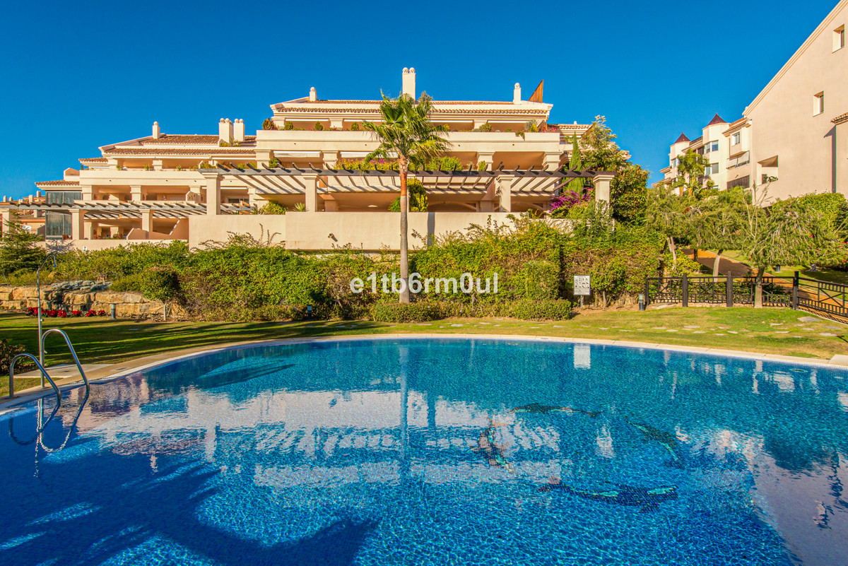 2 bedroom Apartments for sale in Nueva Andalucía – R5078449 2 bedroom Apartments for sale in Nueva Andalucía – R5078449
