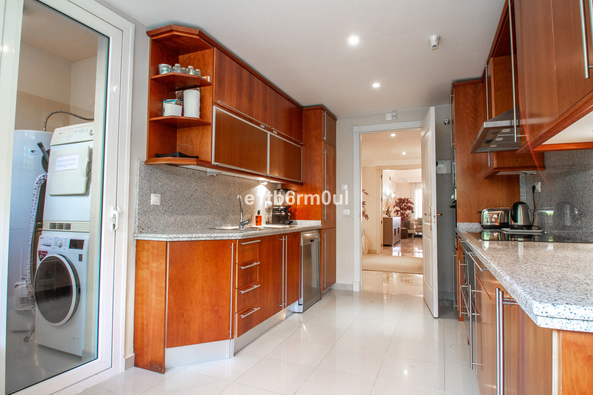 2 bedroom Apartments for sale in Nueva Andalucía – R5078449 2 bedroom Apartments for sale in Nueva Andalucía – R5078449