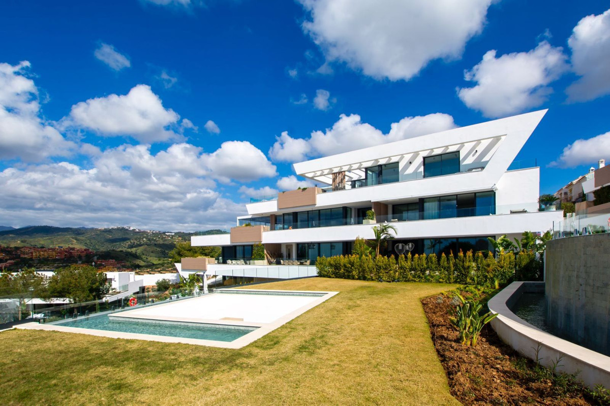 3 bedroom Apartments for sale in Artola – R5123899 3 bedroom Apartments for sale in Artola – R5123899