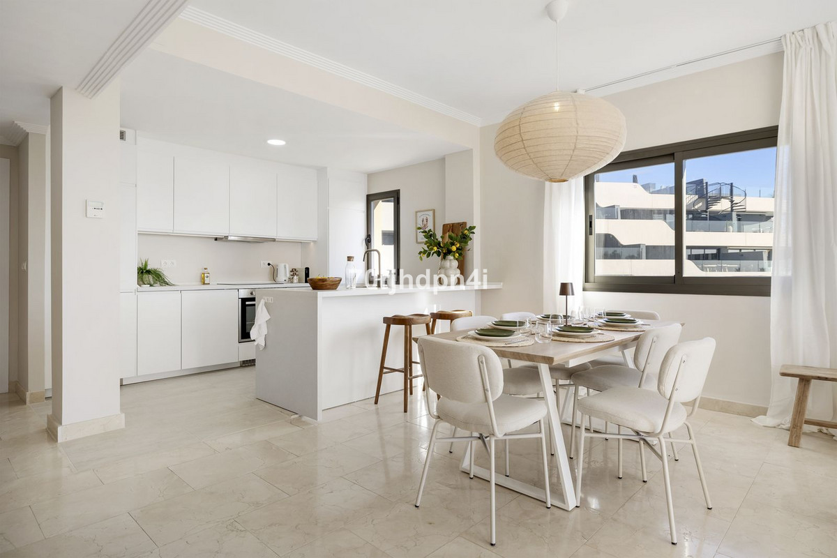 Aticos de 3 dormitorios en venta en Selwo – R5257036 Aticos de 3 dormitorios en venta en Selwo – R5257036