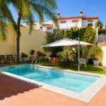 Villas de 5 dormitorios en venta en Marbella – R5455558 Villas de 5 dormitorios en venta en Marbella – R5455558