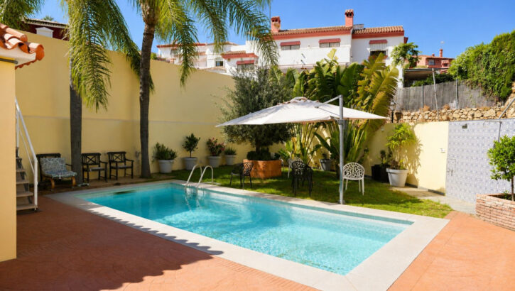 5 bedroom Villas for sale in Marbella – R5455558 5 bedroom Villas for sale in Marbella – R5455558 in