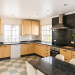 Villas de 5 dormitorios en venta en Marbella – R5455558 Villas de 5 dormitorios en venta en Marbella – R5455558