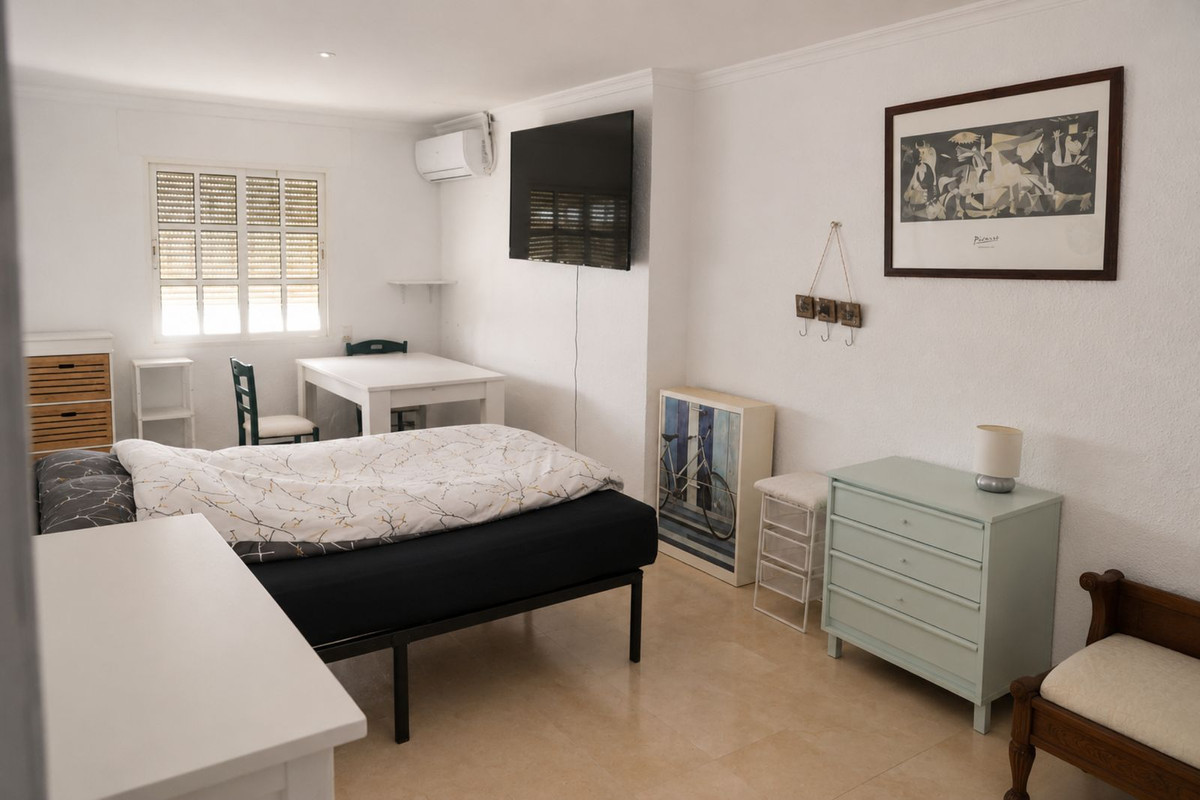 Villas de 5 dormitorios en venta en Marbella – R5455558 Villas de 5 dormitorios en venta en Marbella – R5455558