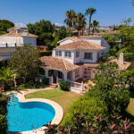 5 bedroom Villas for sale in Calahonda – R5440537 5 bedroom Villas for sale in Calahonda – R5440537