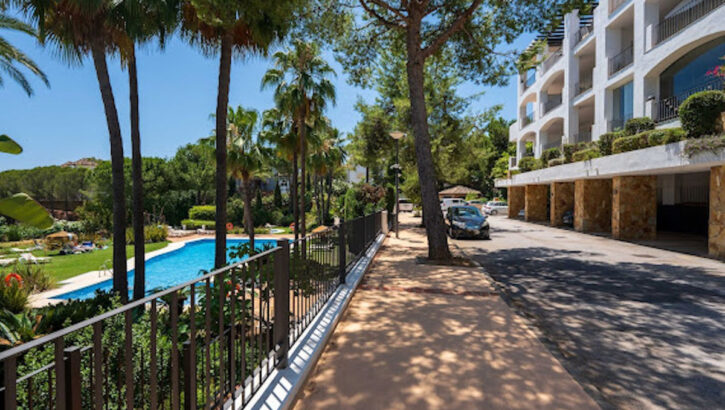 Apartamentos de 3 dormitorios en venta en La Quinta – R5411581 Apartamentos de 3 dormitorios en venta en La Quinta – R5411581 en