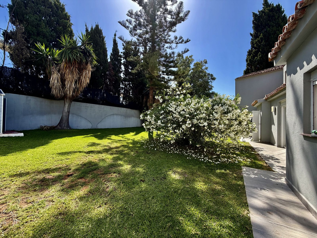 4 bedroom Villas for sale in Cabopino – R5407798 4 bedroom Villas for sale in Cabopino – R5407798