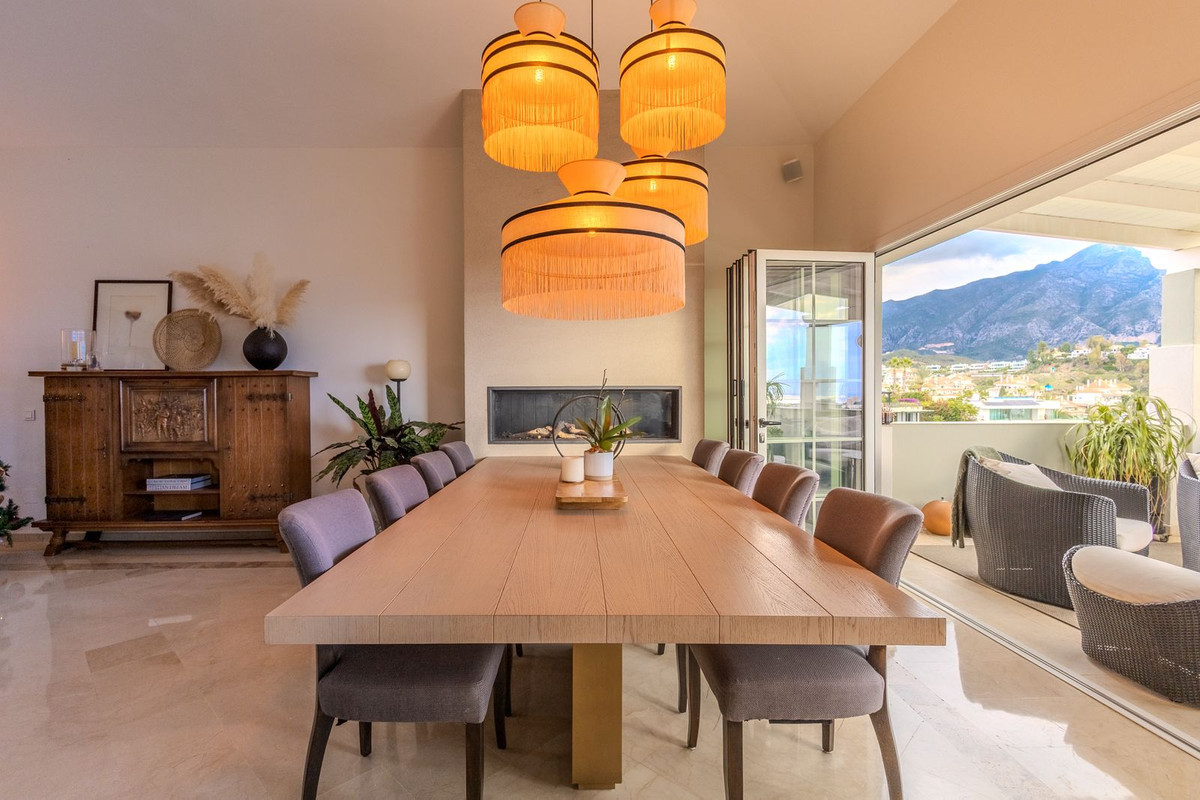 4 bedroom Townhouses for sale in Nueva Andalucía – R5253085 4 bedroom Townhouses for sale in Nueva Andalucía – R5253085
