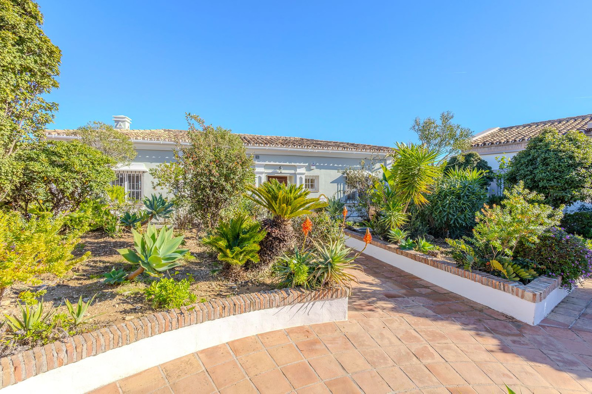 4 bedroom Townhouses for sale in Nueva Andalucía – R5253085 4 bedroom Townhouses for sale in Nueva Andalucía – R5253085