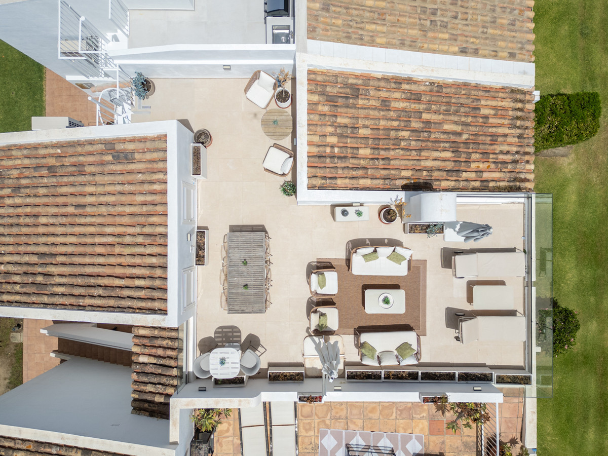 Apartamentos de 3 dormitorios en venta en Nueva Andalucía – R5454367 Apartamentos de 3 dormitorios en venta en Nueva Andalucía – R5454367