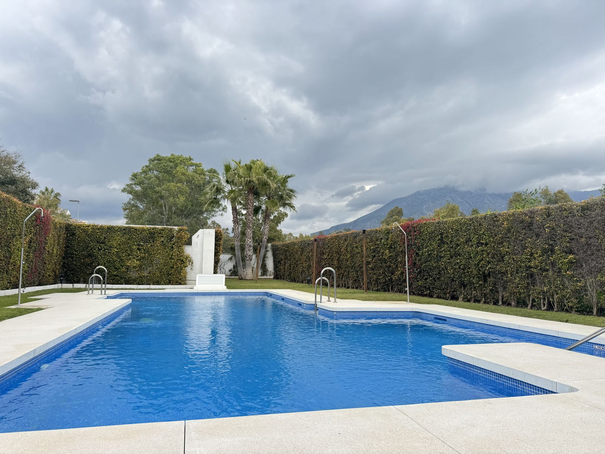Apartamentos de 2 dormitorios en venta en Nueva Andalucía – R5422447 Apartamentos de 2 dormitorios en venta en Nueva Andalucía – R5422447