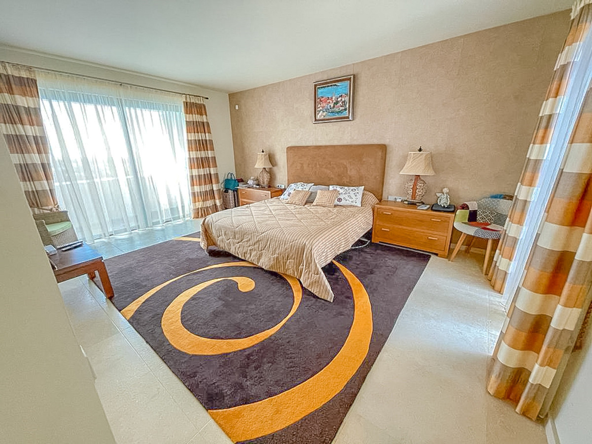 3 bedroom Penthouses for sale in Los Flamingos – R3520486 3 bedroom Penthouses for sale in Los Flamingos – R3520486