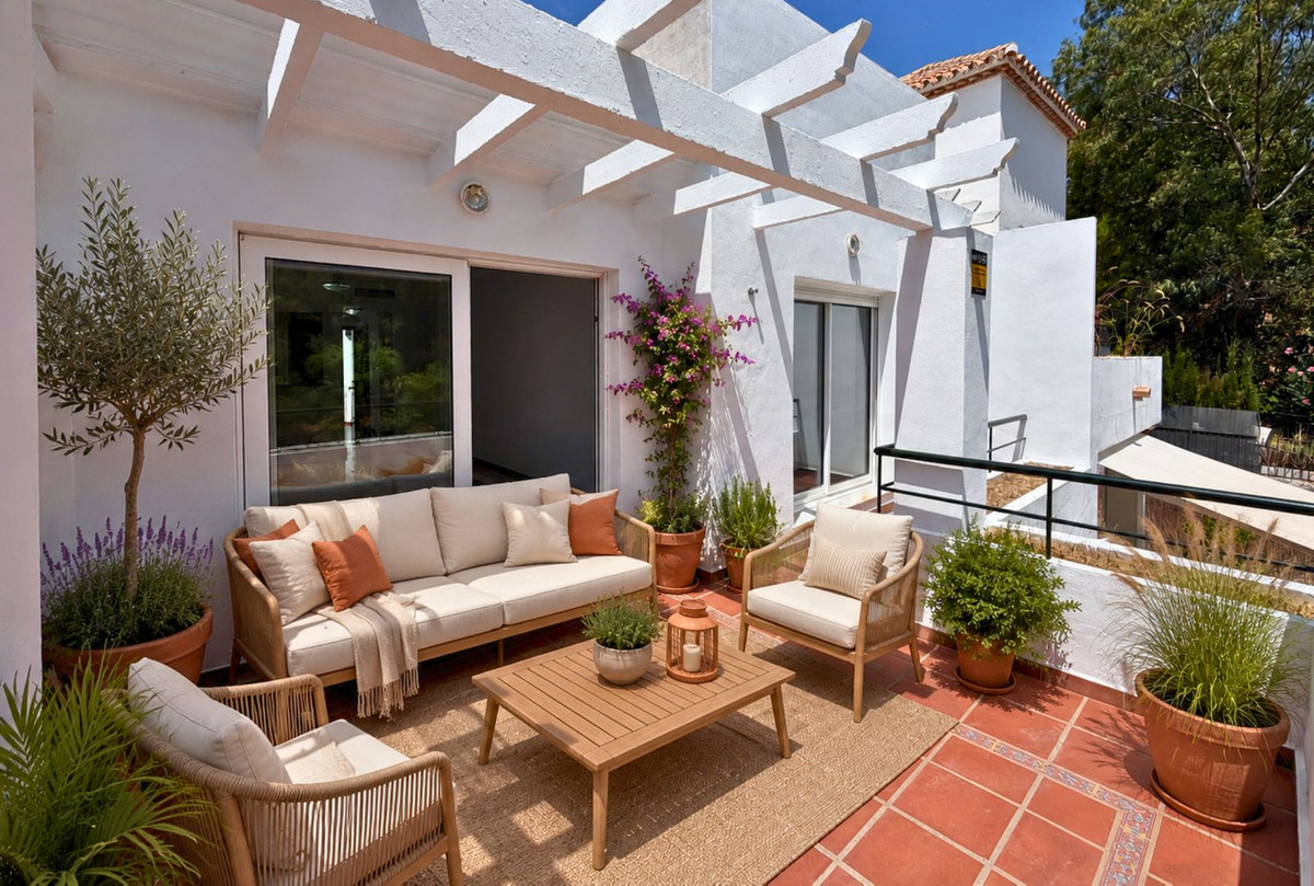 2 bedroom Penthouses for sale in Nueva Andalucía – R5461369 2 bedroom Penthouses for sale in Nueva Andalucía – R5461369