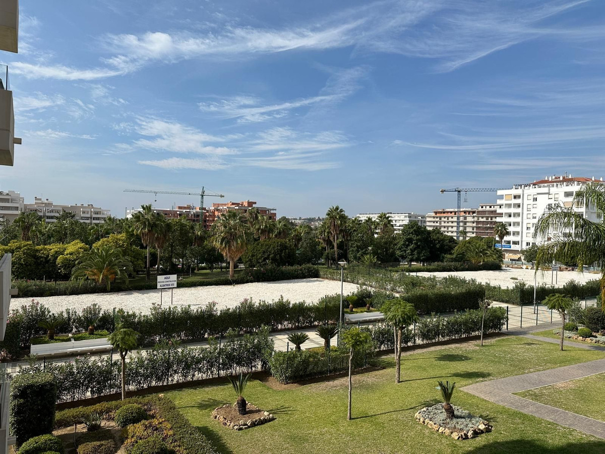 Apartamentos de 3 dormitorios en venta en Nueva Andalucía – R4919725 Apartamentos de 3 dormitorios en venta en Nueva Andalucía – R4919725