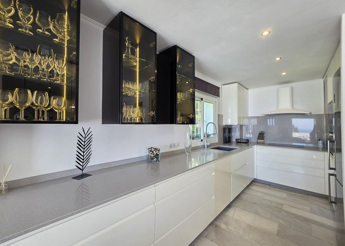 3 bedroom Apartments for sale in La Mairena – R5298109 3 bedroom Apartments for sale in La Mairena – R5298109