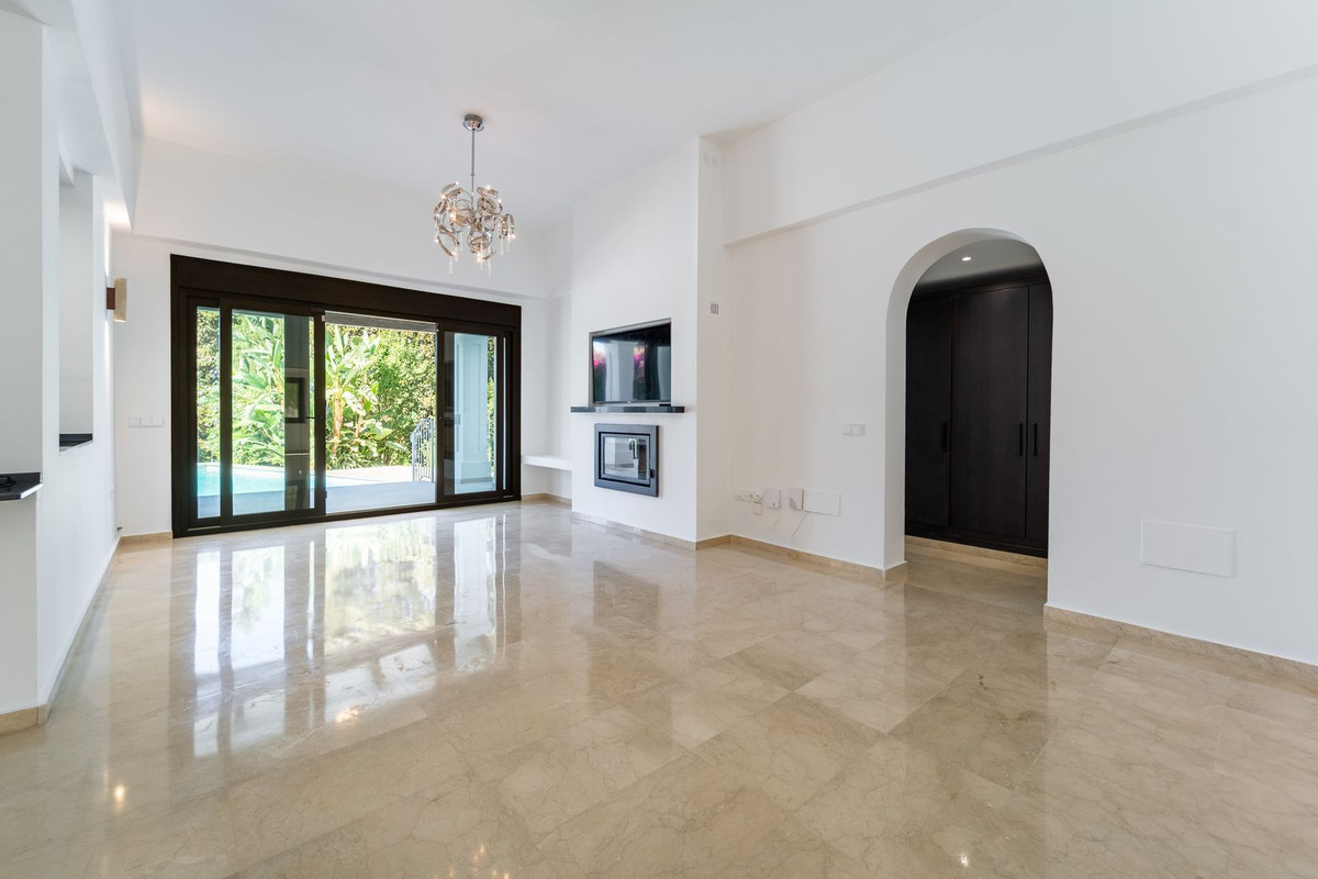 5 bedroom Villas for sale in El Rosario – R5455543 5 bedroom Villas for sale in El Rosario – R5455543