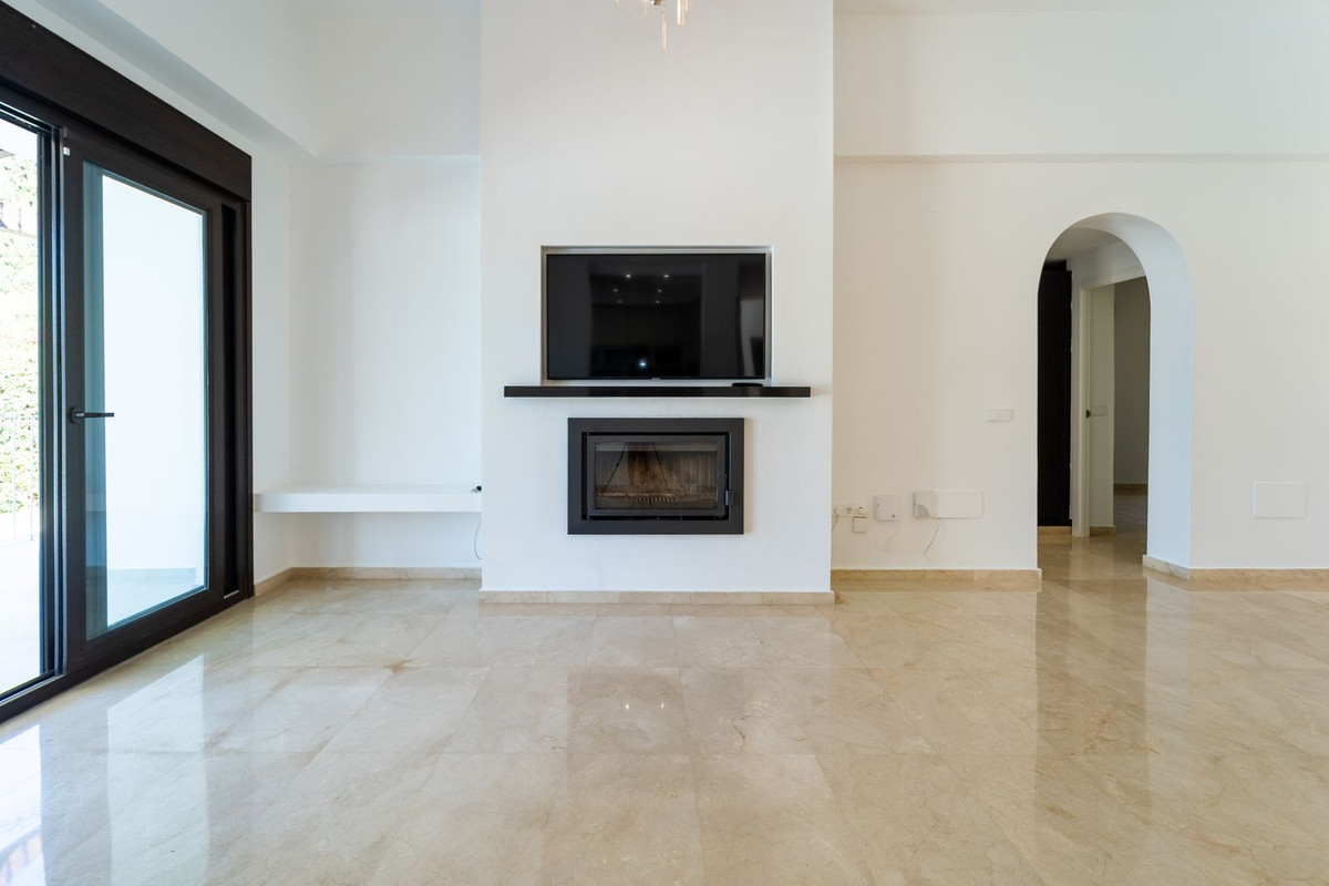 5 bedroom Villas for sale in El Rosario – R5455543 5 bedroom Villas for sale in El Rosario – R5455543