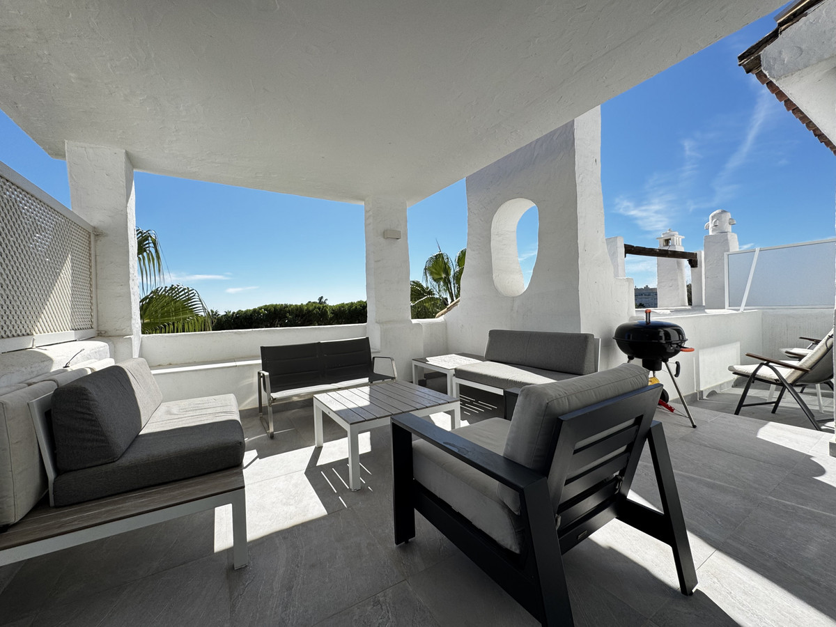 4 bedroom Apartments for sale in Puerto Banús – R5432302 4 bedroom Apartments for sale in Puerto Banús – R5432302
