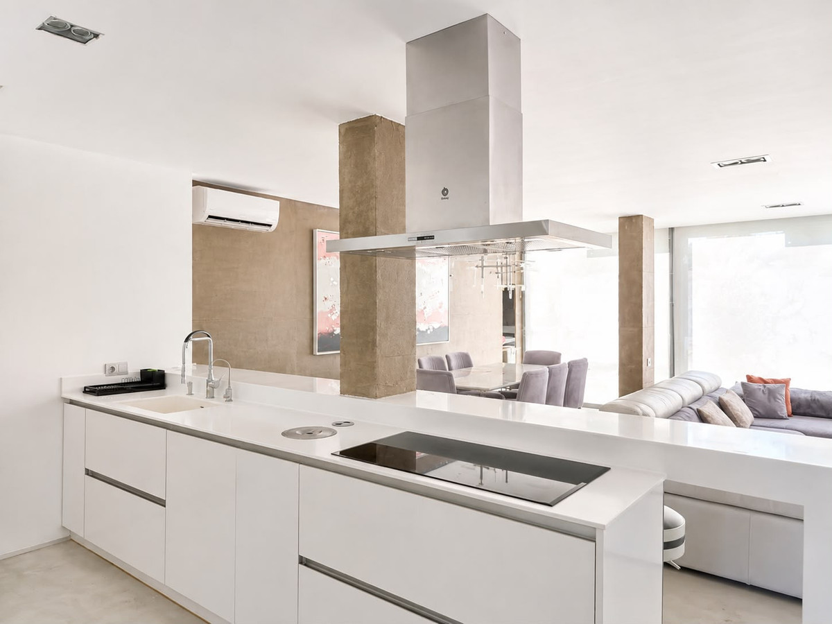 Pareados de 3 dormitorios en venta en Nueva Andalucía – R5449501 Pareados de 3 dormitorios en venta en Nueva Andalucía – R5449501
