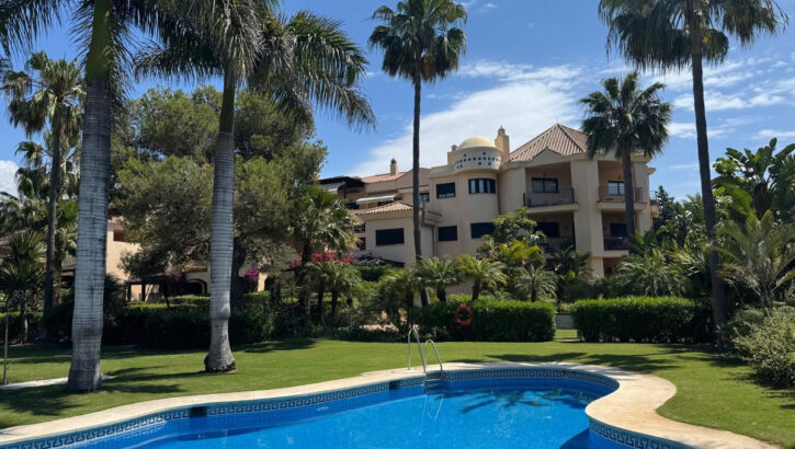 2 bedroom Apartments for sale in Puerto Banús – R5376028 2 bedroom Apartments for sale in Puerto Banús – R5376028 in