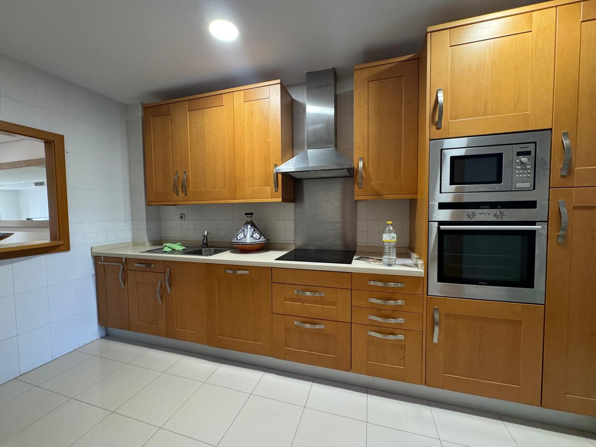 2 bedroom Apartments for sale in Puerto Banús – R5376028 2 bedroom Apartments for sale in Puerto Banús – R5376028