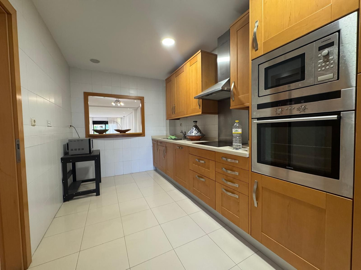 2 bedroom Apartments for sale in Puerto Banús – R5376028 2 bedroom Apartments for sale in Puerto Banús – R5376028