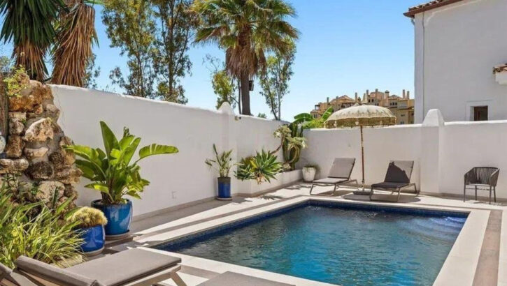 4 bedroom Villas for sale in Selwo – R5434048 4 bedroom Villas for sale in Selwo – R5434048 in