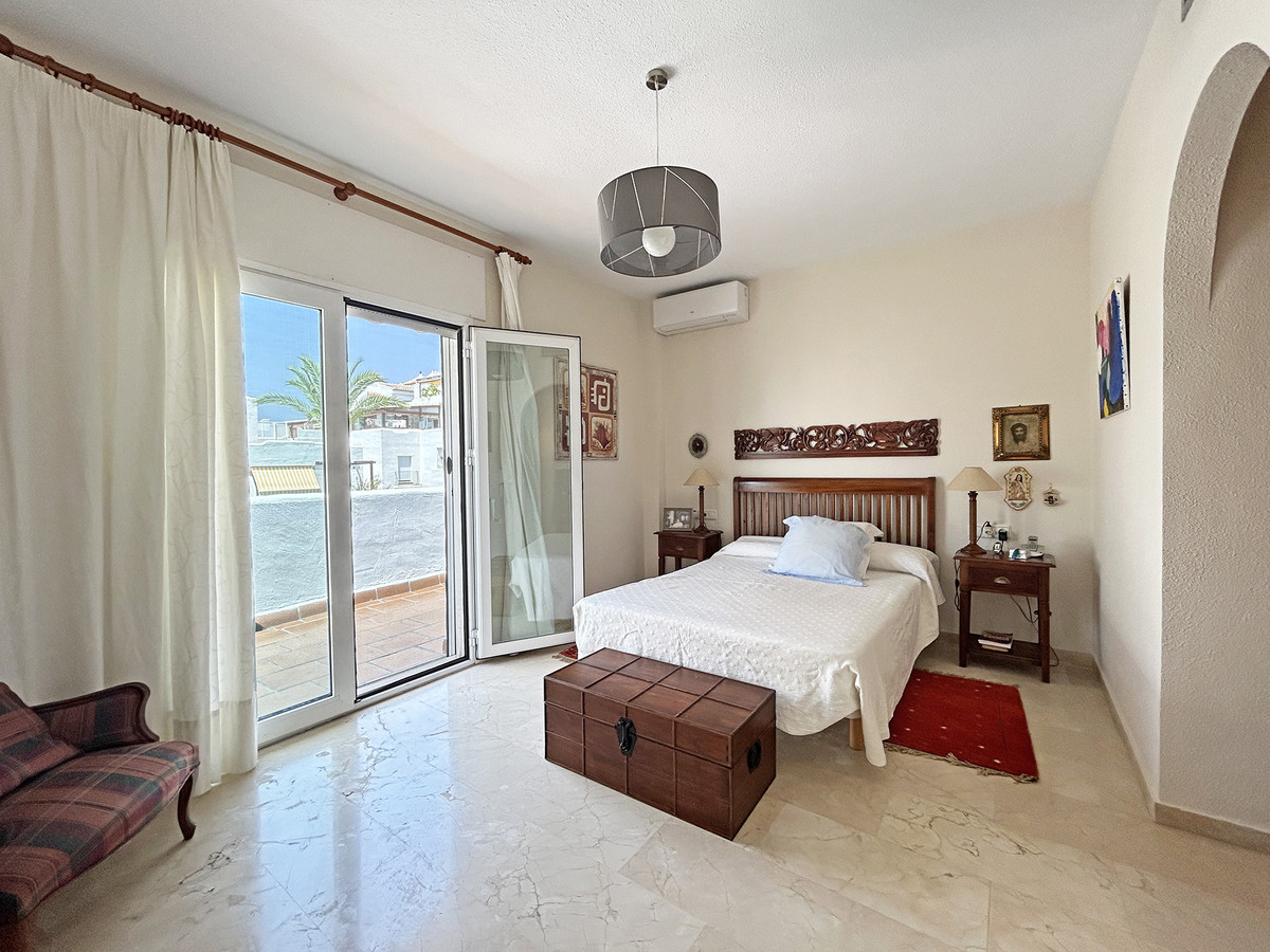3 bedroom Apartments for sale in Milla de Oro – R5459797 3 bedroom Apartments for sale in Milla de Oro – R5459797
