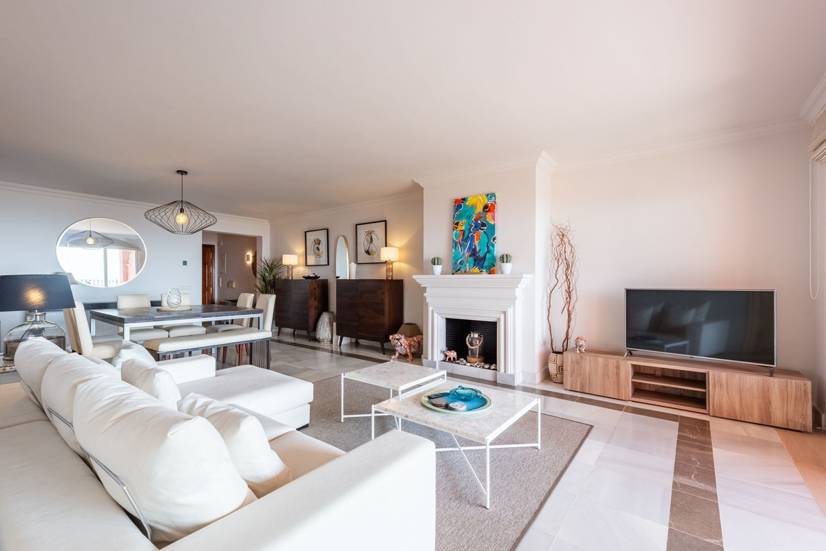 2 bedroom Apartments for sale in Monte Halcones – R5450413 2 bedroom Apartments for sale in Monte Halcones – R5450413