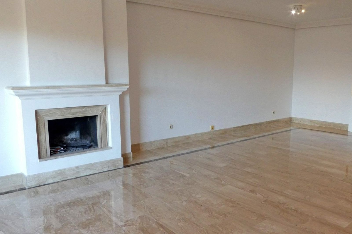 2 bedroom Apartments for sale in Guadalmina Baja – R4688896 2 bedroom Apartments for sale in Guadalmina Baja – R4688896