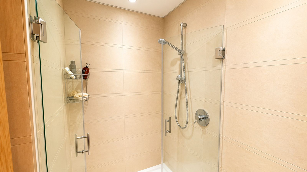 Apartamentos de 2 dormitorios en venta en Altos de los Monteros – R5433718 Apartamentos de 2 dormitorios en venta en Altos de los Monteros – R5433718