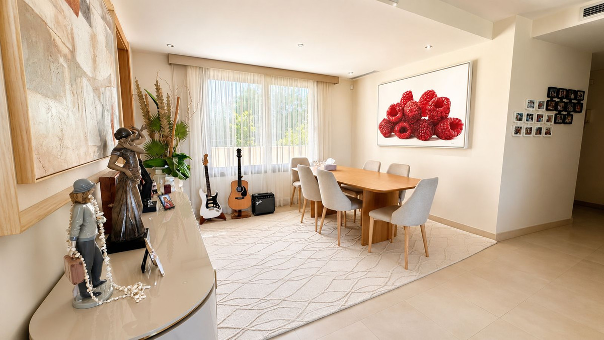 Apartamentos de 2 dormitorios en venta en Altos de los Monteros – R5433718 Apartamentos de 2 dormitorios en venta en Altos de los Monteros – R5433718