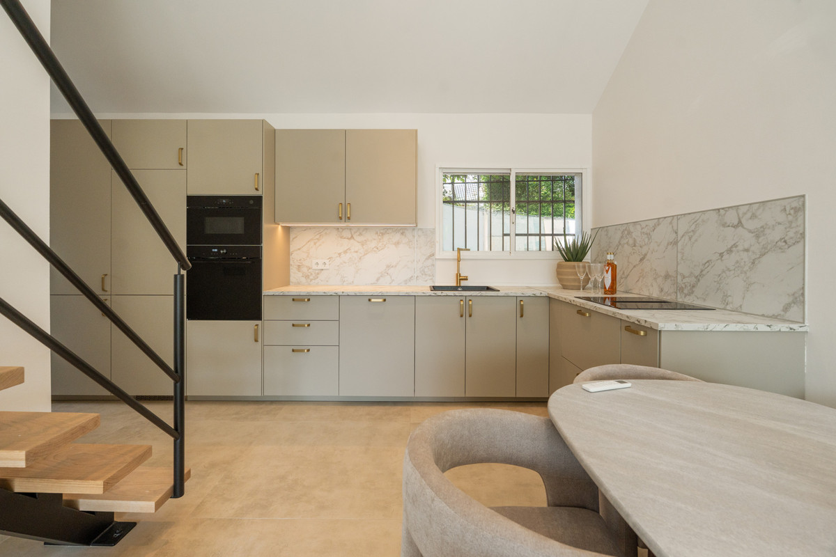 3 bedroom Penthouses for sale in Nueva Andalucía – R5417230 3 bedroom Penthouses for sale in Nueva Andalucía – R5417230