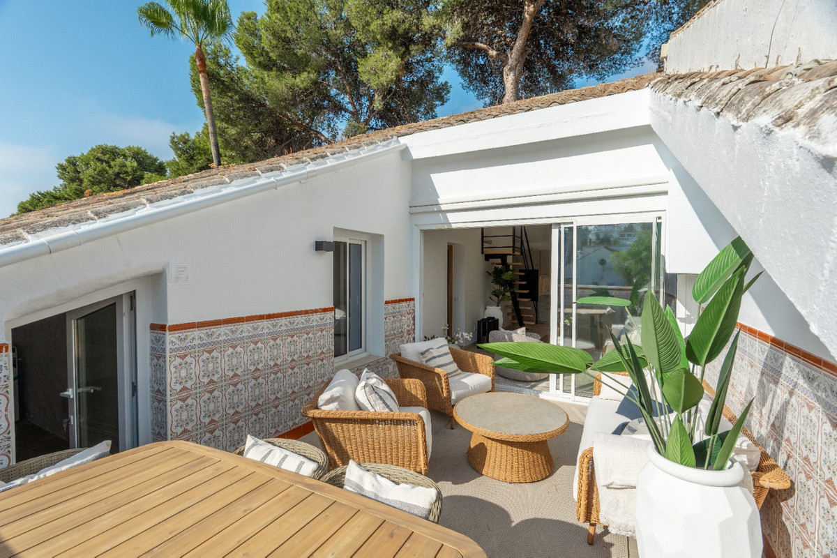 3 bedroom Penthouses for sale in Nueva Andalucía – R5417230 3 bedroom Penthouses for sale in Nueva Andalucía – R5417230
