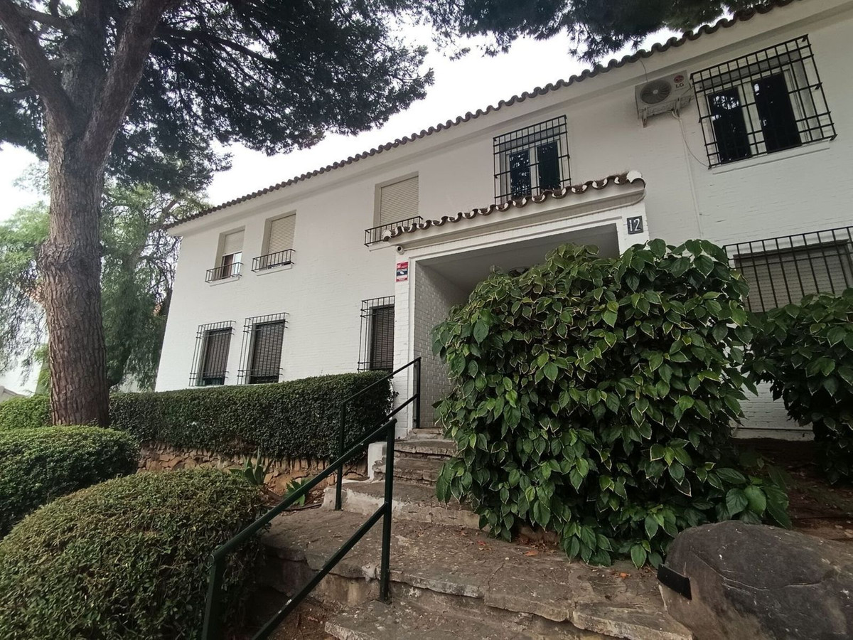 Apartamentos de 4 dormitorios en venta en Nagüeles – R5459548 Apartamentos de 4 dormitorios en venta en Nagüeles – R5459548