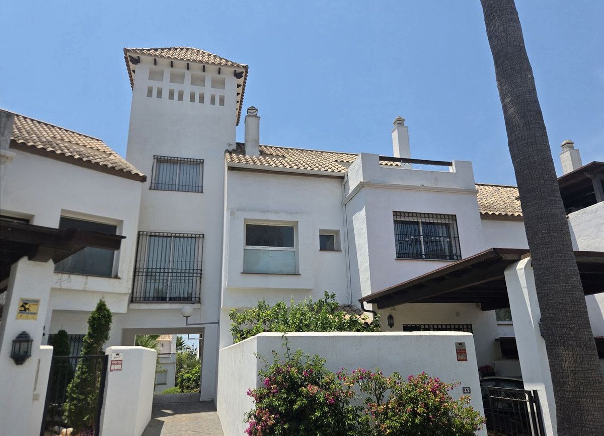 5 bedroom Townhouses for sale in Milla de Oro – R5432098 5 bedroom Townhouses for sale in Milla de Oro – R5432098