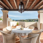 3 bedroom Apartments for sale in Benahavís – R5379052