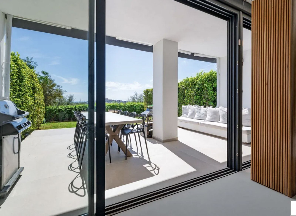 Adosados de 4 dormitorios en venta en La Quinta – R5296741 Adosados de 4 dormitorios en venta en La Quinta – R5296741